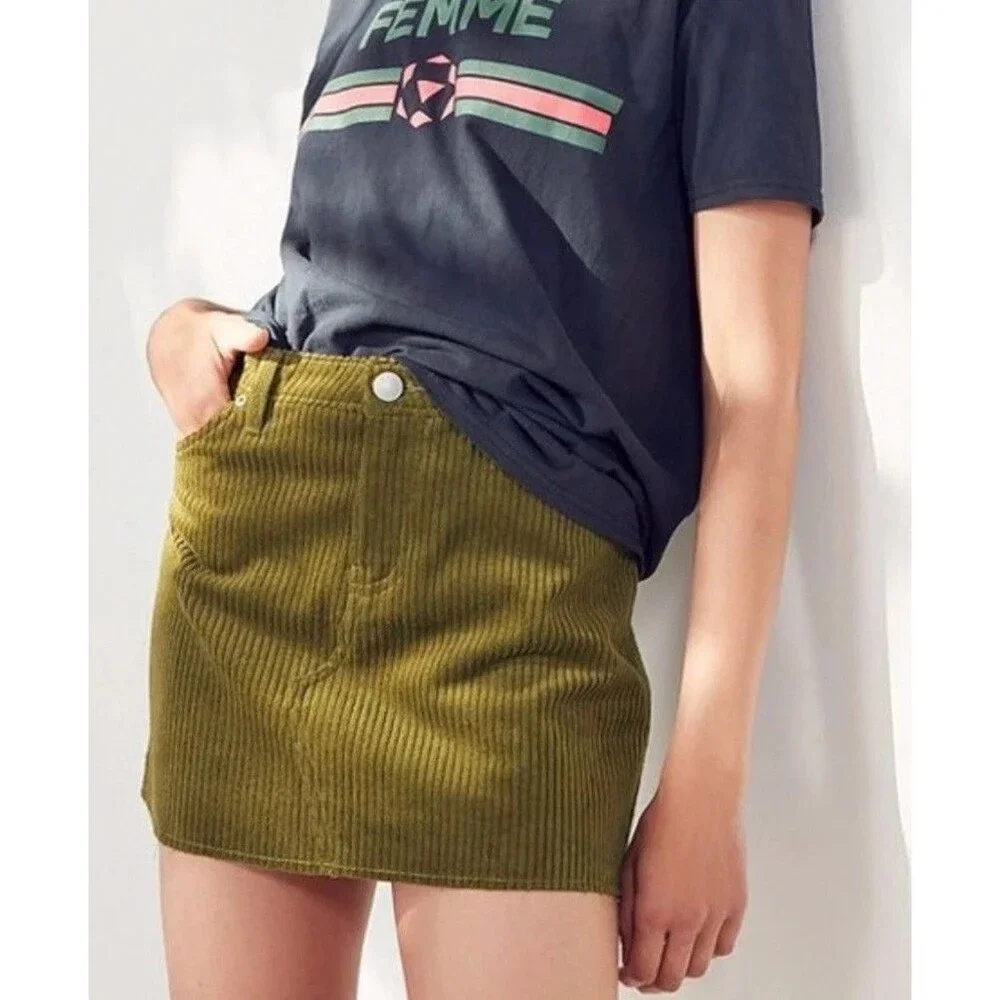 BDG skirt stylish